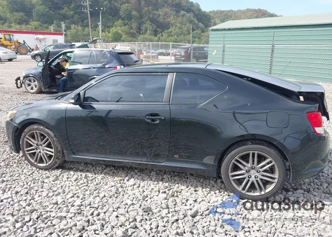 2011 Scion Tc from USA, damaged, VIN JTKJF5C73B3010735